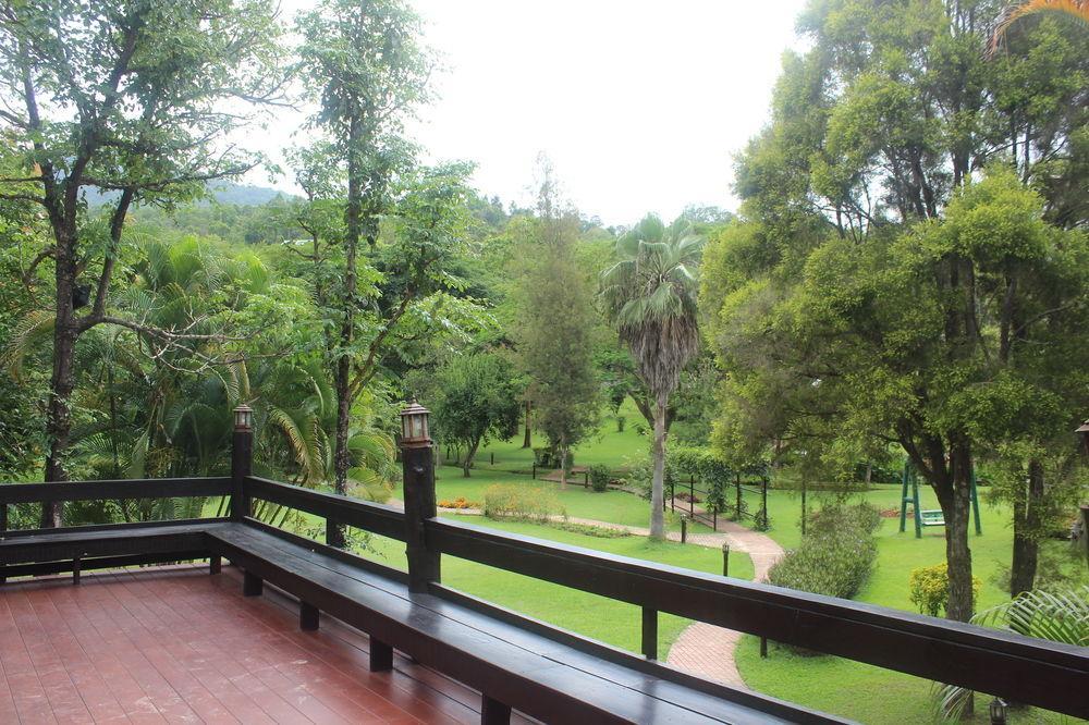 Phu Ing Fah Resort Pong Yaeng Екстер'єр фото