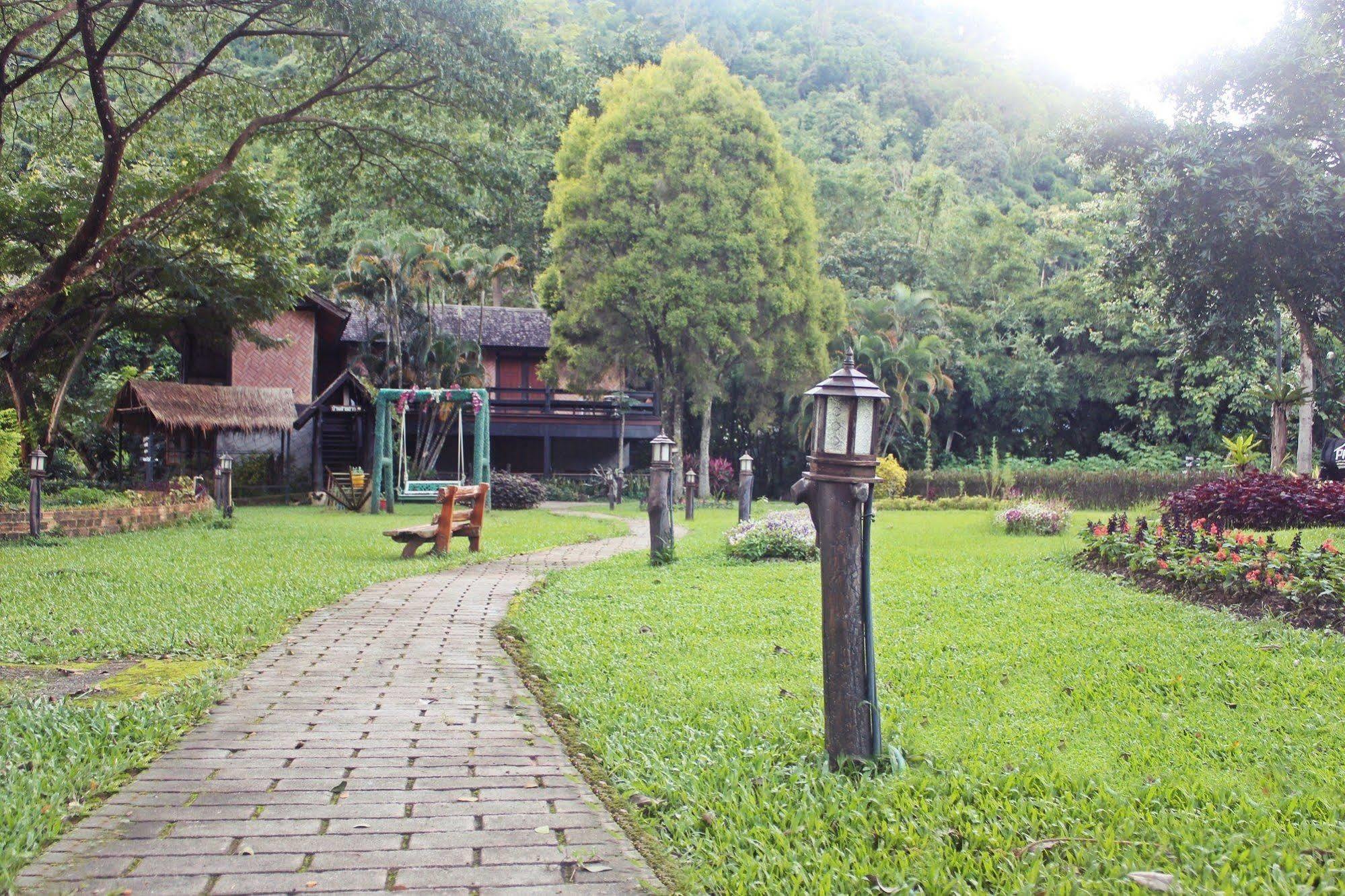 Phu Ing Fah Resort Pong Yaeng Екстер'єр фото