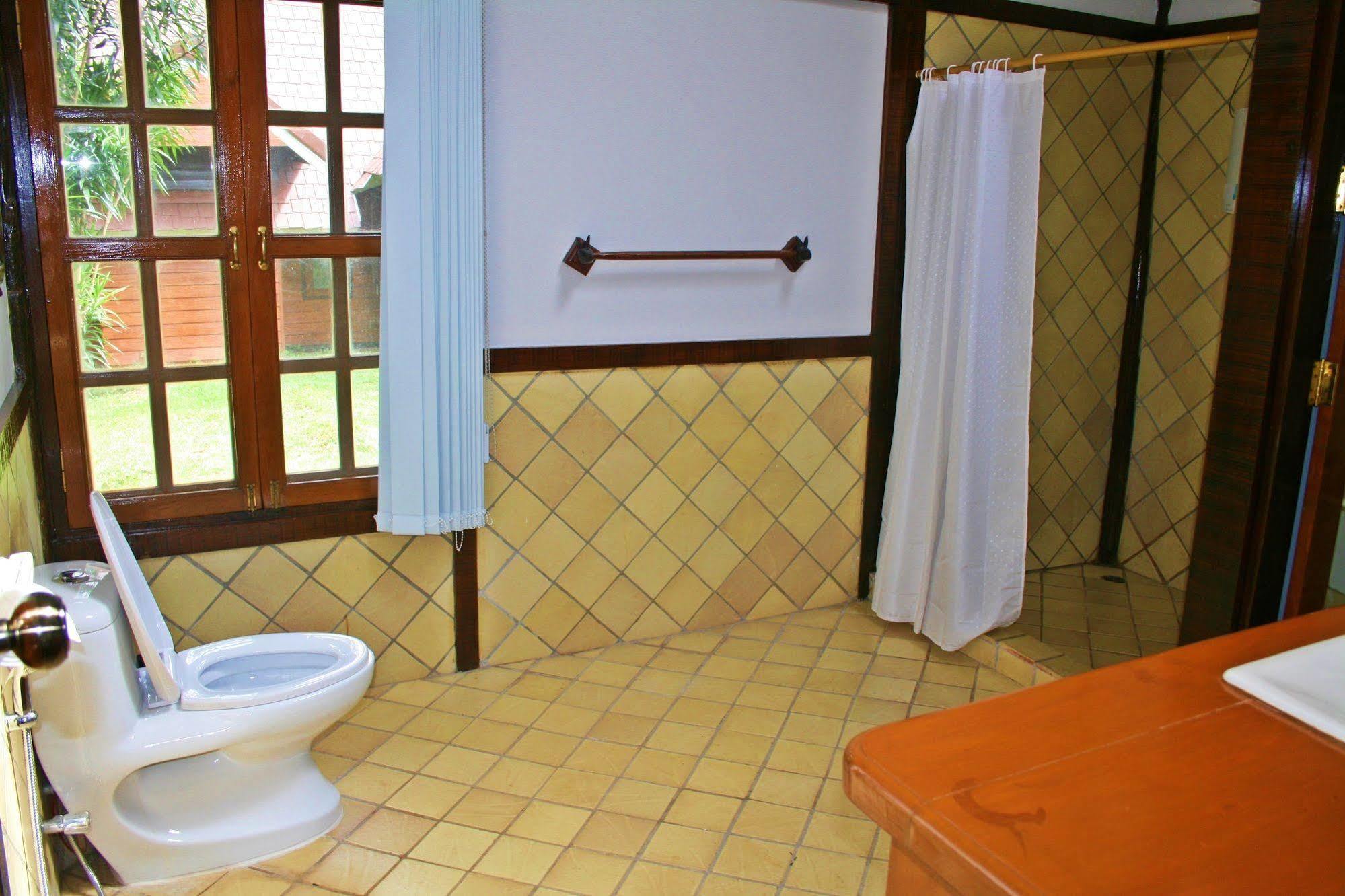 Phu Ing Fah Resort Pong Yaeng Екстер'єр фото