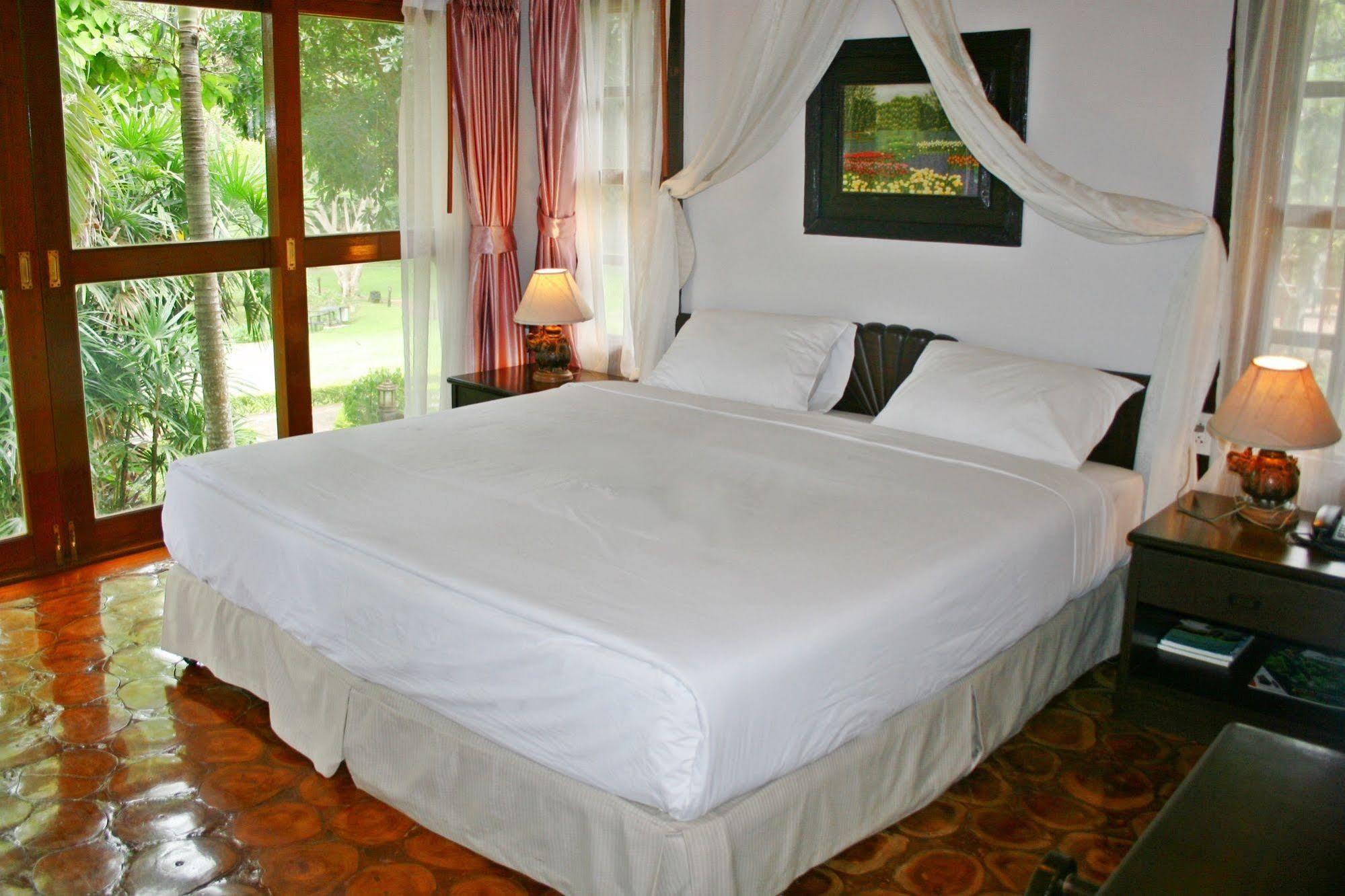 Phu Ing Fah Resort Pong Yaeng Екстер'єр фото