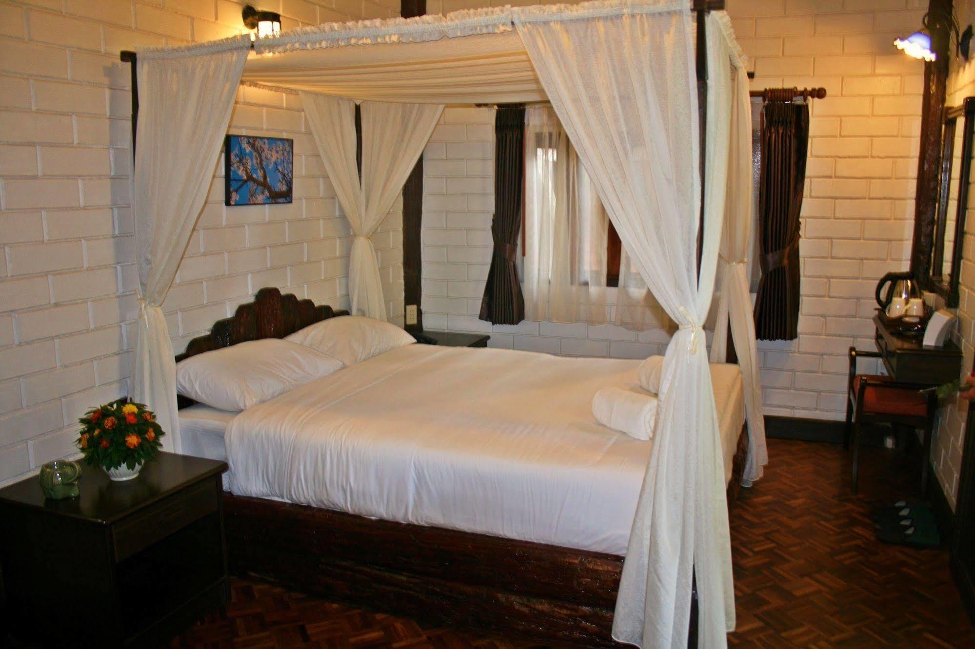 Phu Ing Fah Resort Pong Yaeng Екстер'єр фото