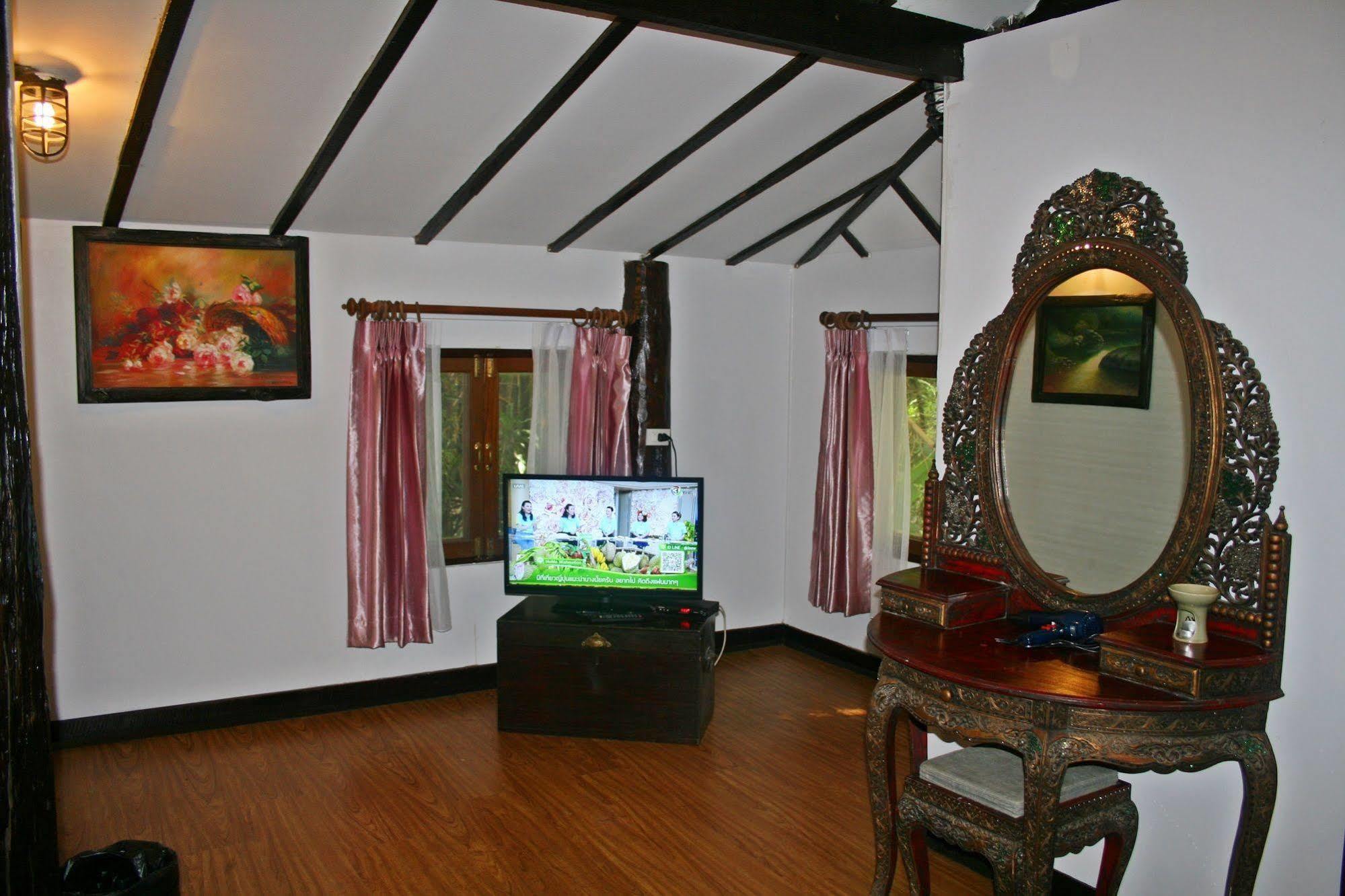 Phu Ing Fah Resort Pong Yaeng Екстер'єр фото