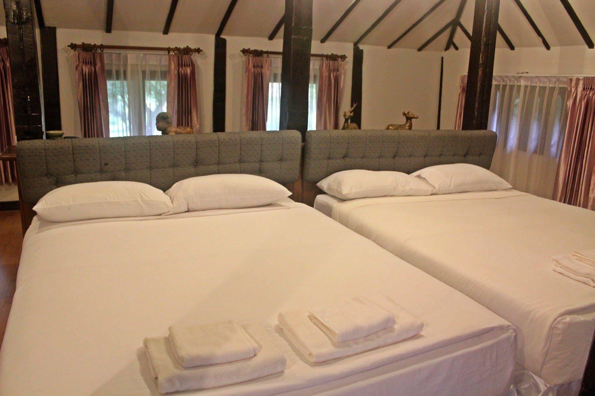 Phu Ing Fah Resort Pong Yaeng Екстер'єр фото