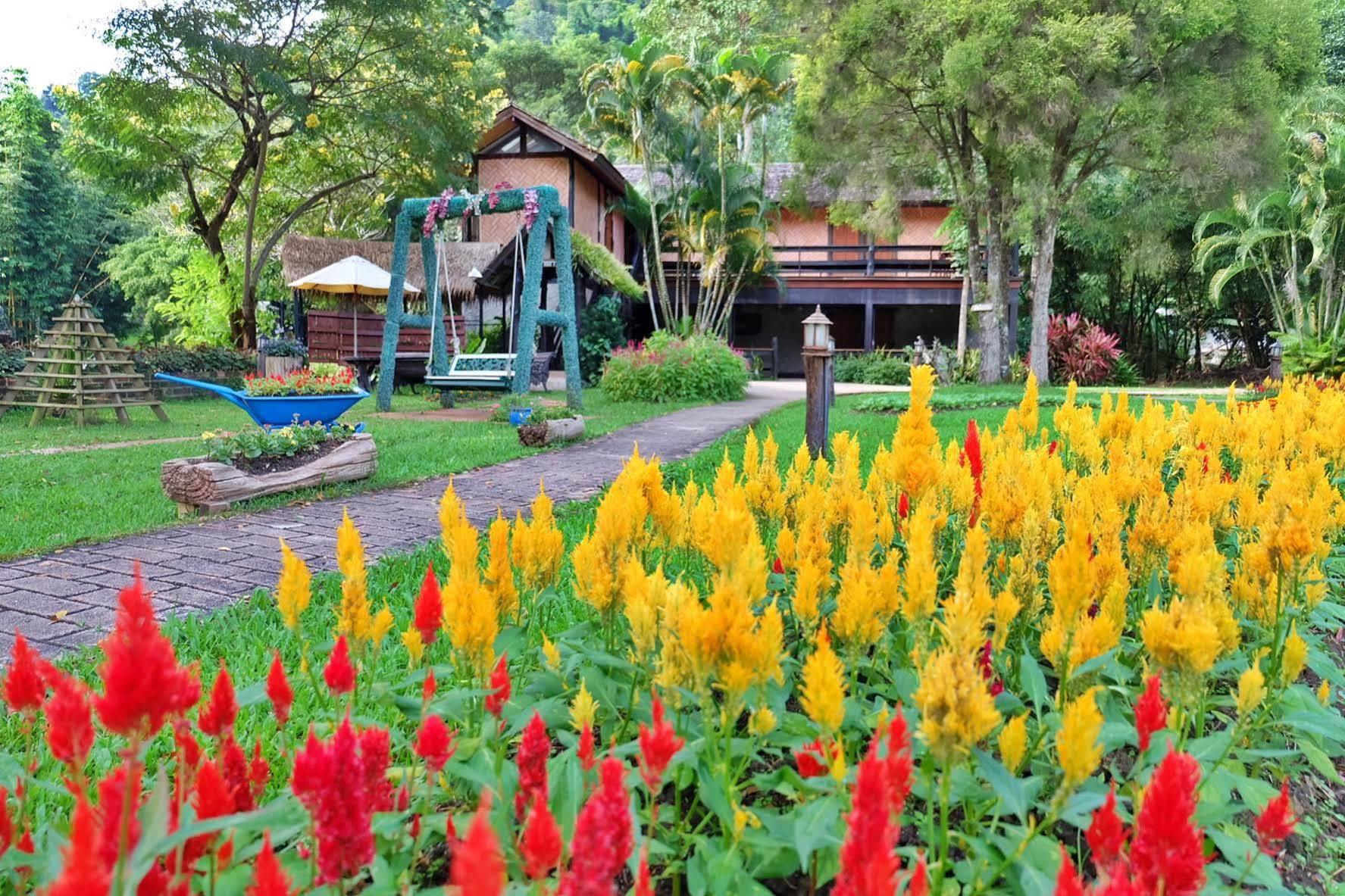 Phu Ing Fah Resort Pong Yaeng Екстер'єр фото